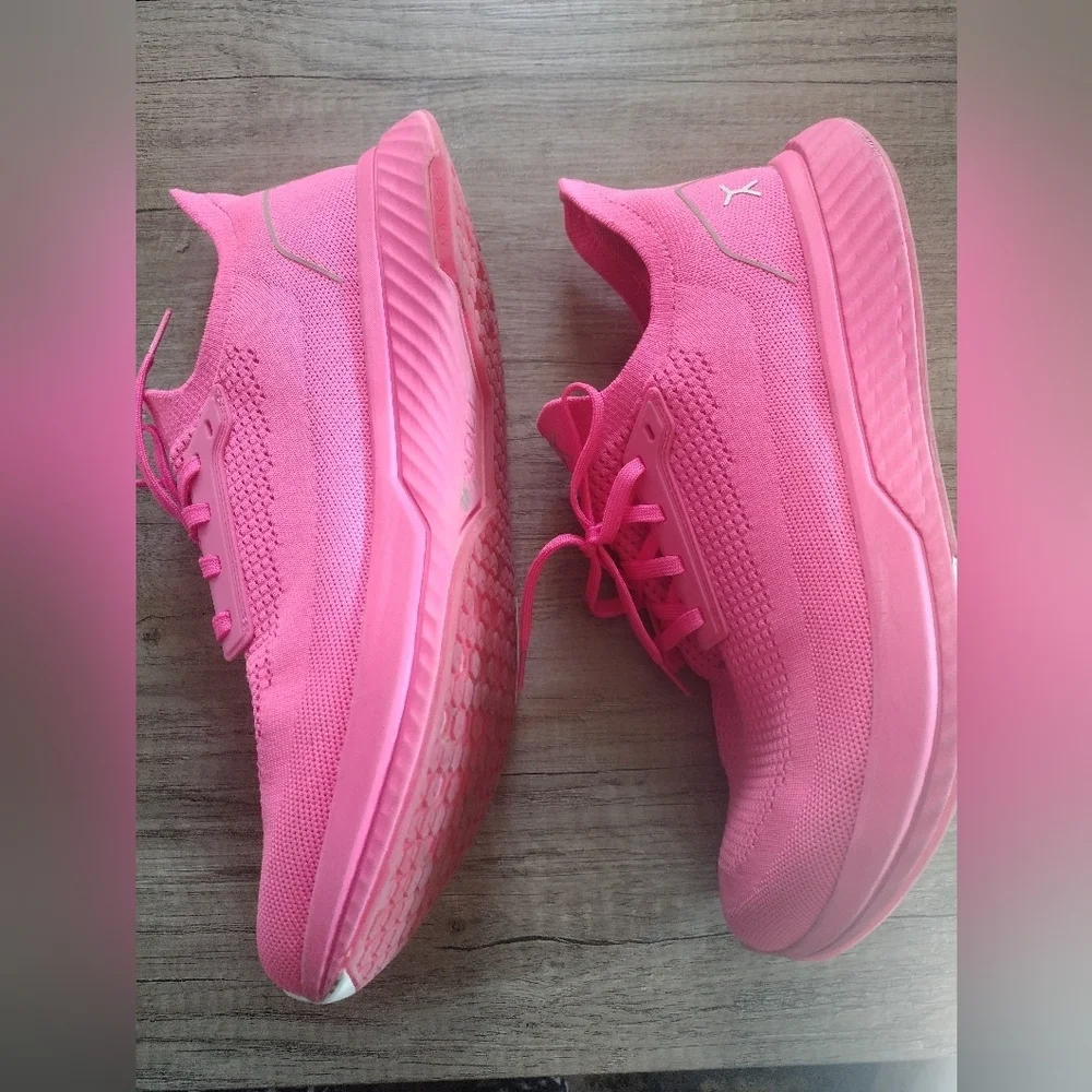 Flux Footwear Adapt Runner Neon Pink Mens Size 13 Athletic Knit Shoes Sneakers